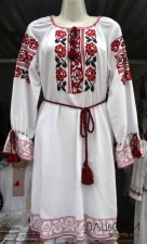 Плаття вишите